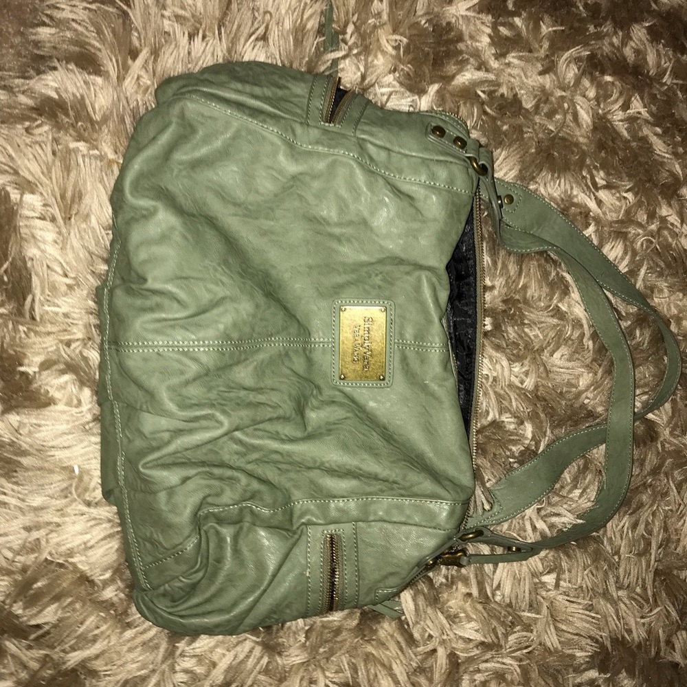 Vera Wang purse